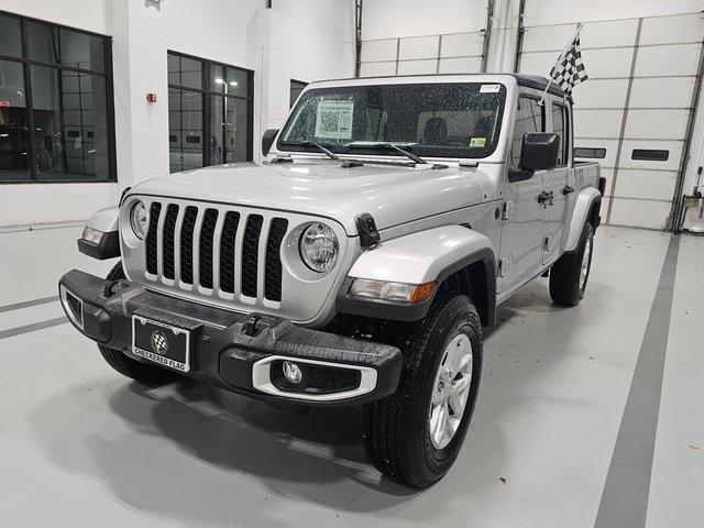 new 2023 Jeep Gladiator car, priced at $39,098