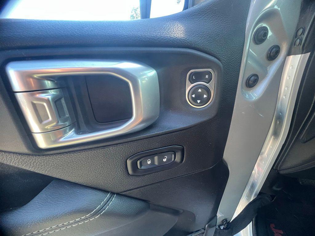 used 2023 Jeep Gladiator car, priced at $27,849