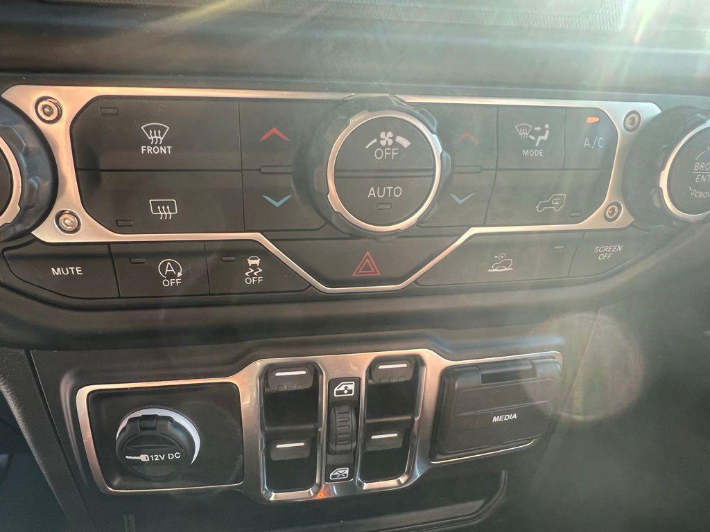 used 2023 Jeep Gladiator car, priced at $27,849