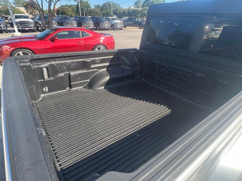 used 2023 Jeep Gladiator car, priced at $27,849