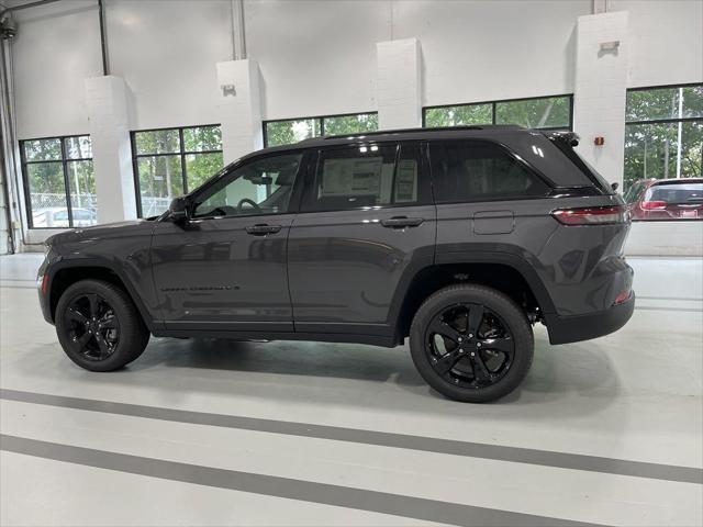 new 2024 Jeep Grand Cherokee car, priced at $42,985