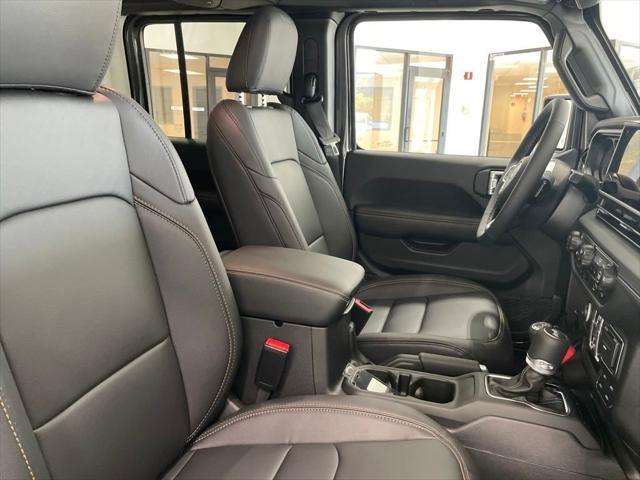 new 2025 Jeep Wrangler car, priced at $46,500