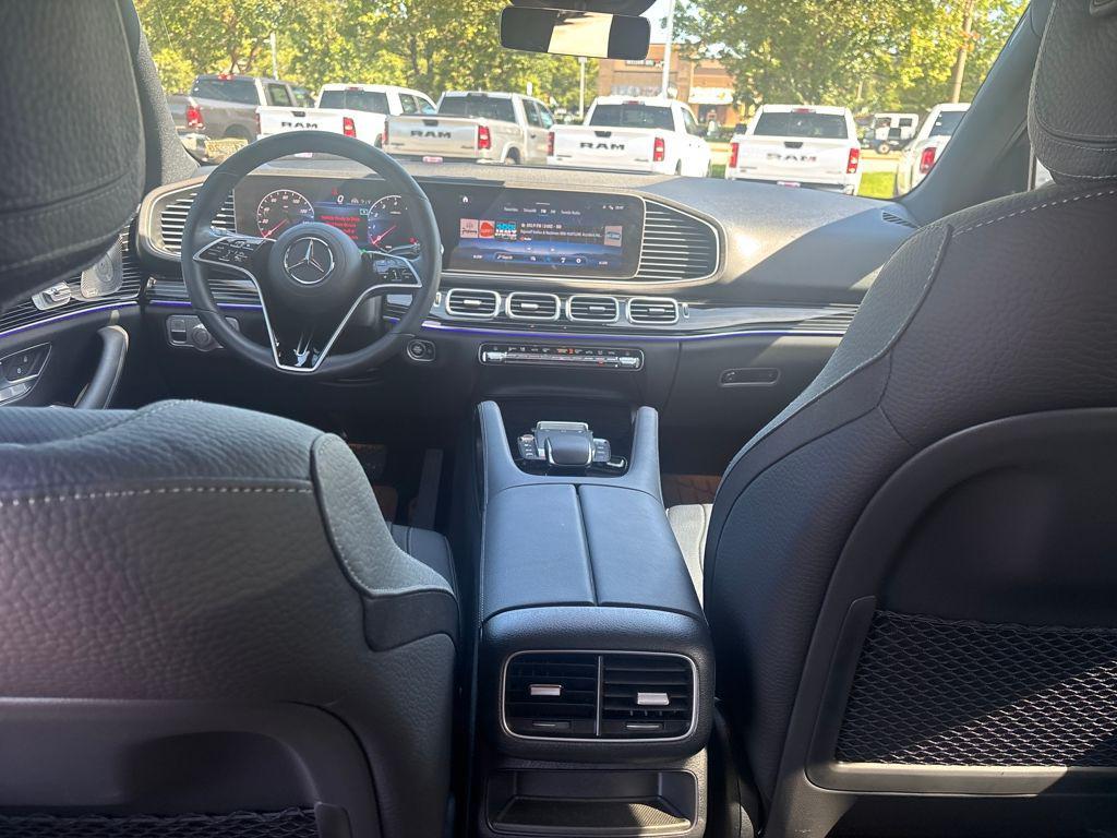 used 2025 Mercedes-Benz GLE 450 car, priced at $72,500