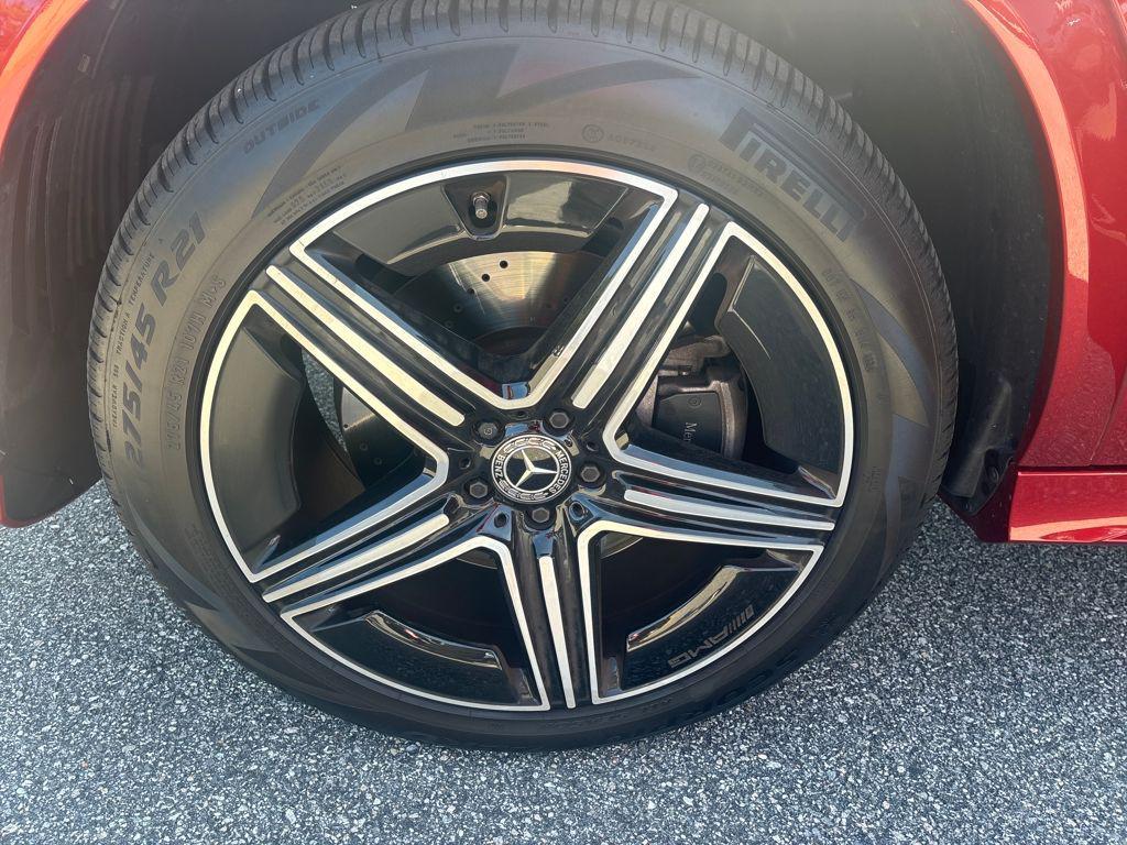 used 2025 Mercedes-Benz GLE 450 car, priced at $72,500