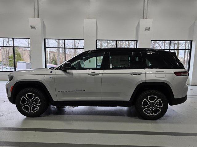 new 2024 Jeep Grand Cherokee 4xe car, priced at $69,280