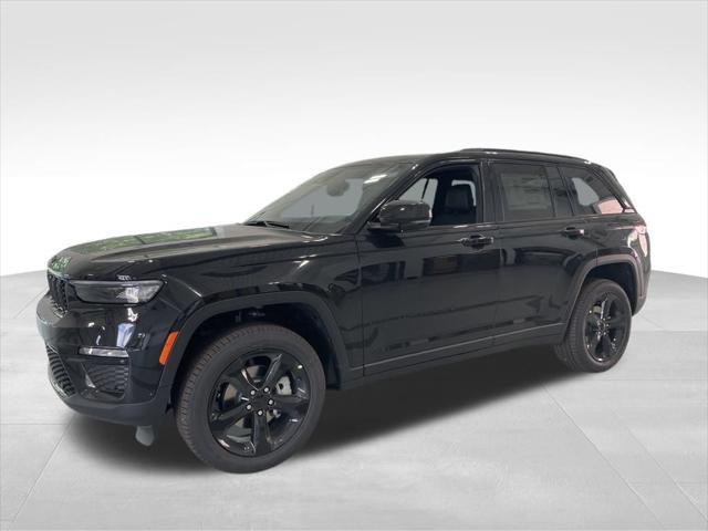 new 2025 Jeep Grand Cherokee car, priced at $42,800