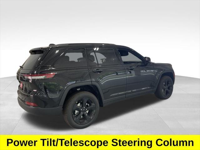 new 2025 Jeep Grand Cherokee car, priced at $42,500