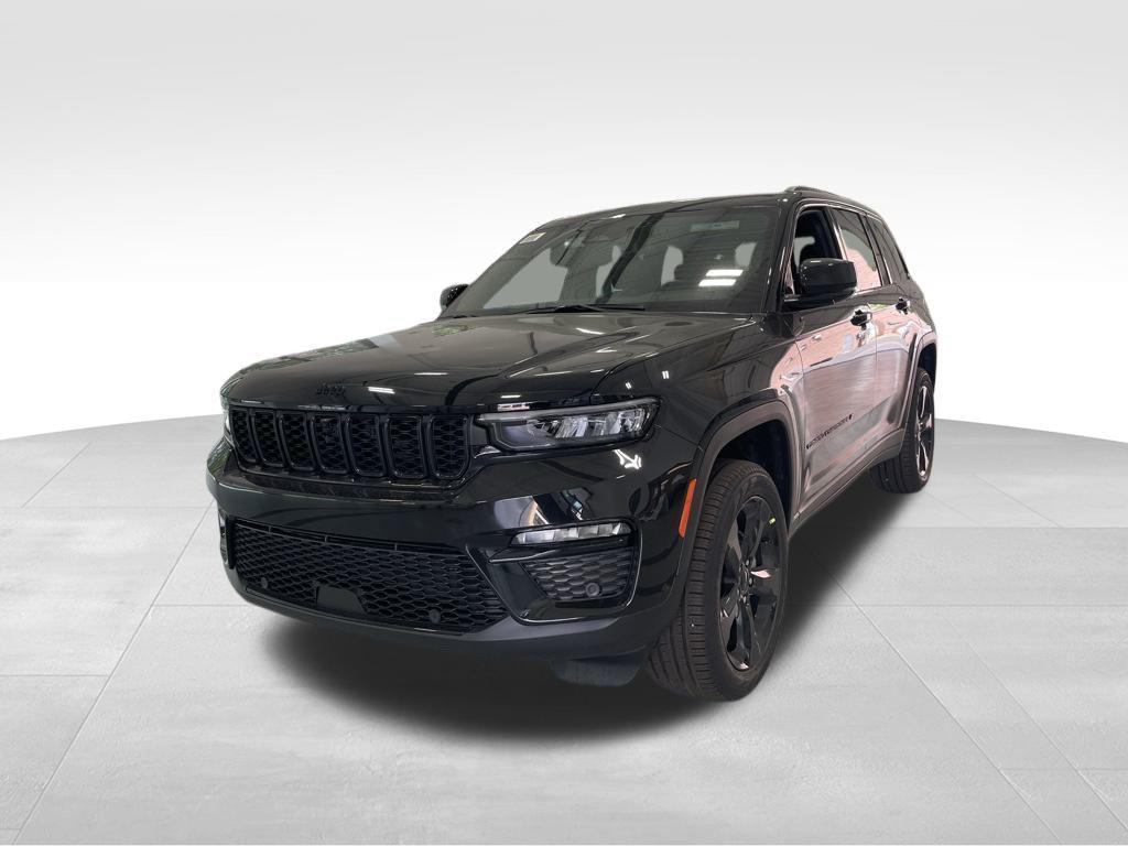 new 2025 Jeep Grand Cherokee car, priced at $44,106