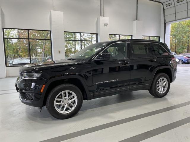 new 2025 Jeep Grand Cherokee car, priced at $33,965