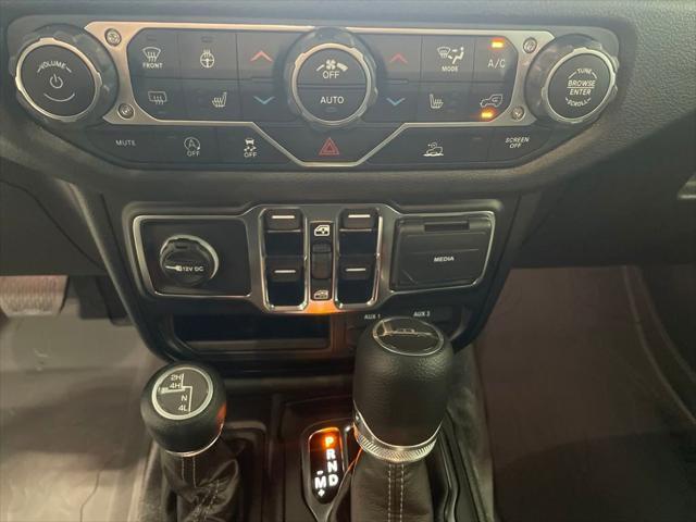 new 2025 Jeep Gladiator car, priced at $38,900