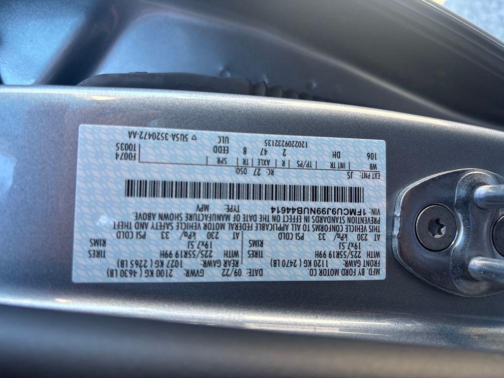 used 2022 Ford Escape car, priced at $25,086