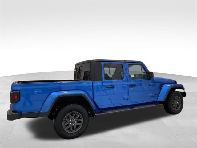 used 2024 Jeep Gladiator car, priced at $39,850