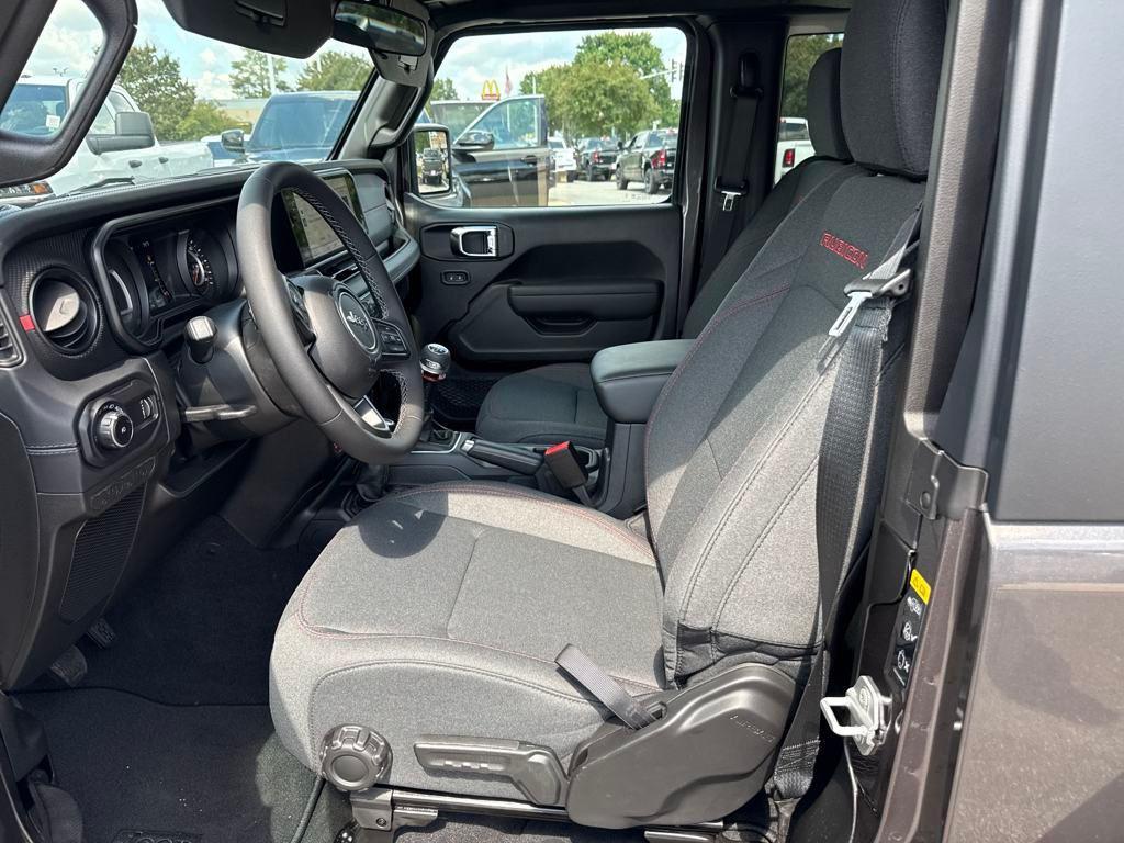 new 2025 Jeep Wrangler car, priced at $44,800