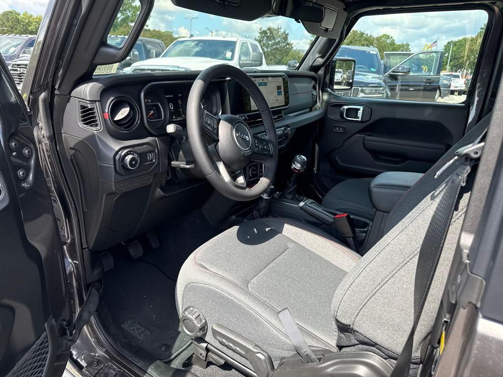 new 2025 Jeep Wrangler car, priced at $44,800