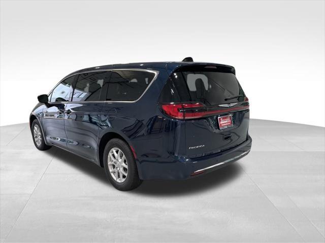 new 2025 Chrysler Pacifica car, priced at $37,850
