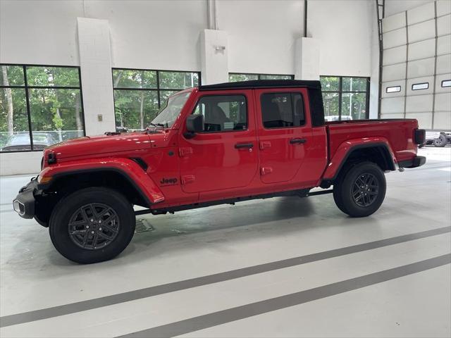 new 2024 Jeep Gladiator car, priced at $36,900