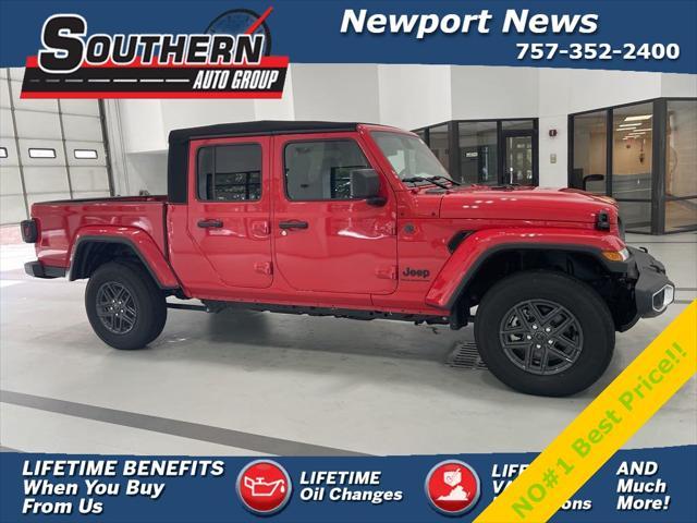 new 2024 Jeep Gladiator car, priced at $36,900