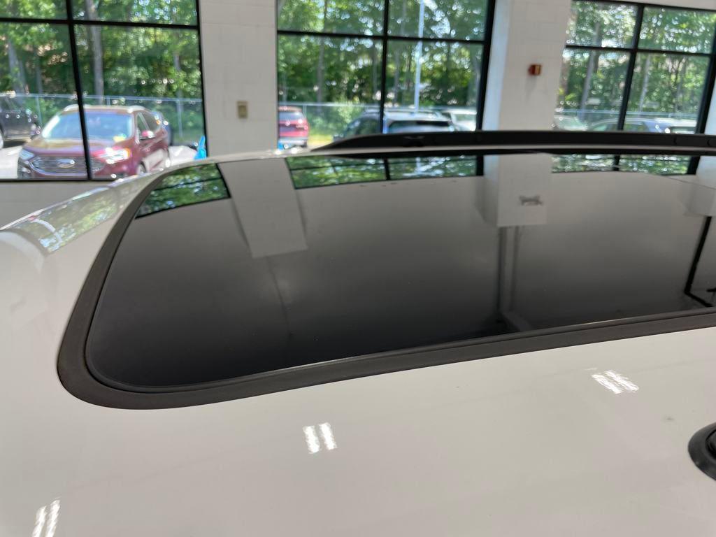 new 2025 Jeep Grand Cherokee car, priced at $39,850