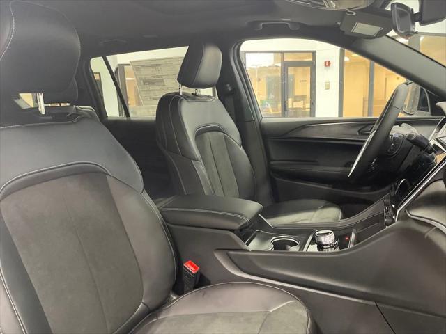 new 2025 Jeep Grand Cherokee L car, priced at $38,700