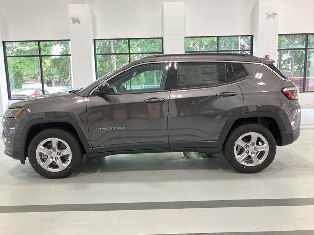 new 2024 Jeep Compass car, priced at $24,000