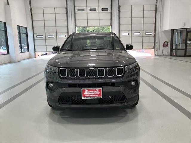 new 2024 Jeep Compass car, priced at $24,000