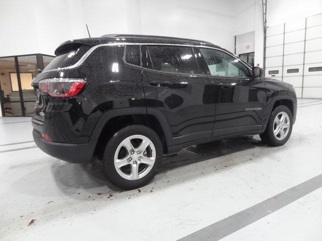 new 2024 Jeep Compass car, priced at $28,959