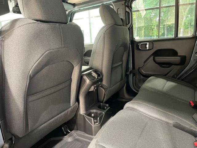 new 2025 Jeep Wrangler car, priced at $40,700