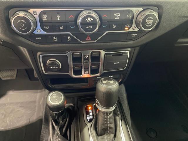 new 2025 Jeep Wrangler car, priced at $40,700