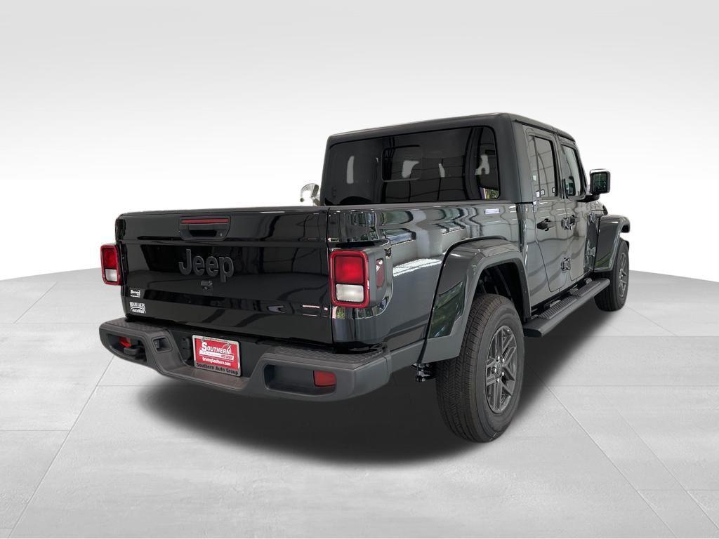 used 2024 Jeep Gladiator car, priced at $36,800