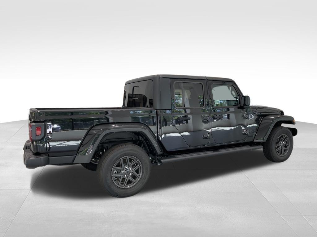 used 2024 Jeep Gladiator car, priced at $36,800