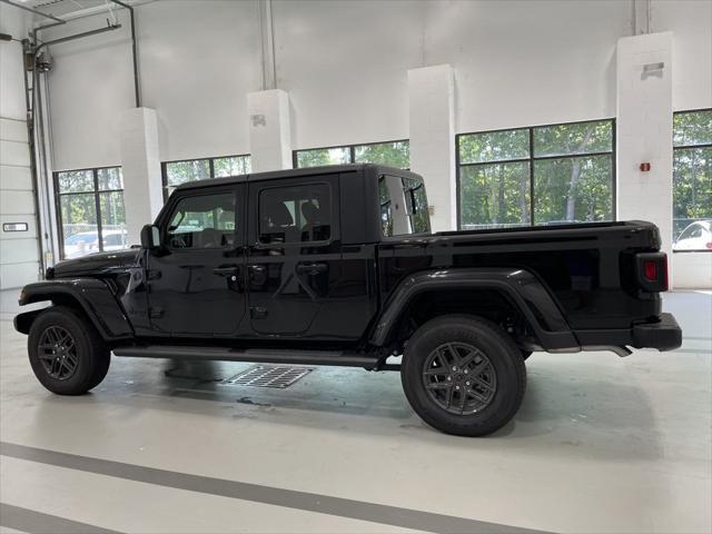 used 2024 Jeep Gladiator car, priced at $39,850