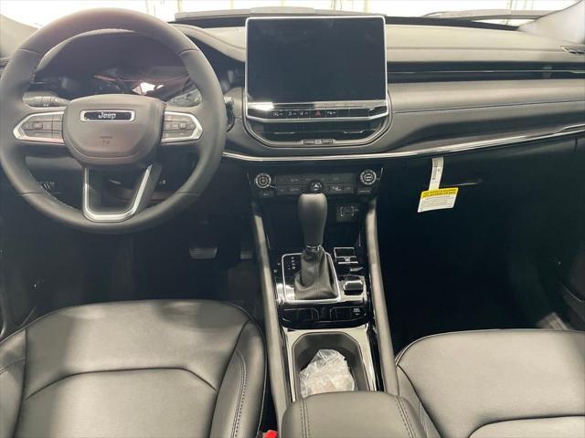new 2025 Jeep Compass car, priced at $28,500