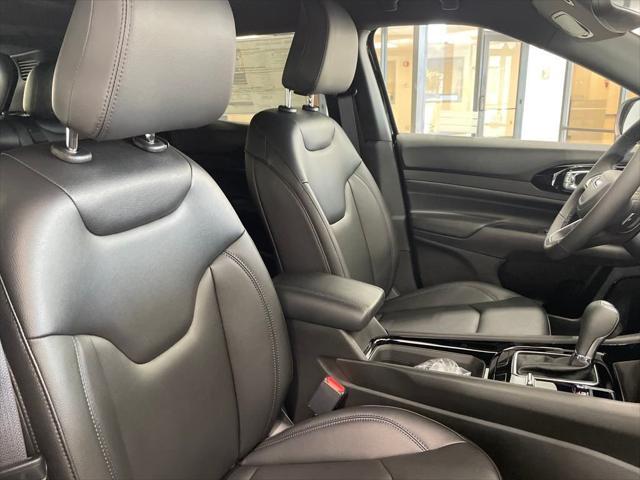 new 2025 Jeep Compass car, priced at $28,500