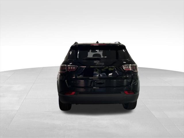 new 2025 Jeep Compass car, priced at $28,500