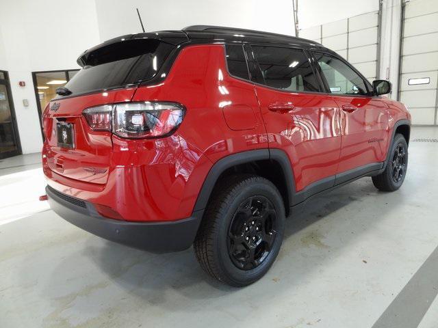 new 2024 Jeep Compass car, priced at $40,085