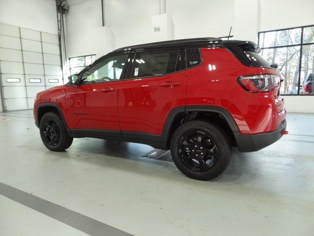 new 2024 Jeep Compass car, priced at $40,085