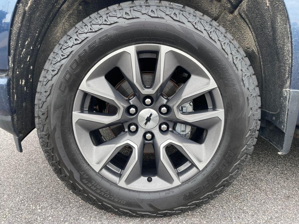 used 2020 Chevrolet Silverado 1500 car, priced at $31,544