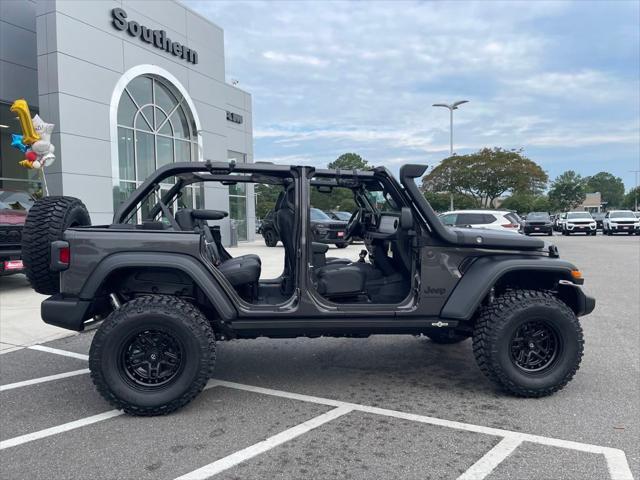 new 2025 Jeep Wrangler car, priced at $57,800