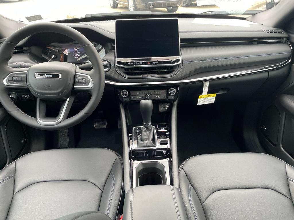new 2025 Jeep Compass car, priced at $29,800