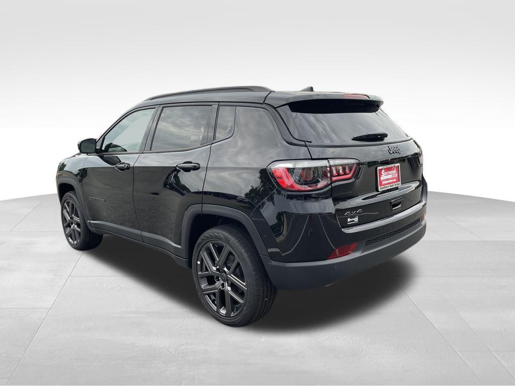 new 2025 Jeep Compass car, priced at $29,800