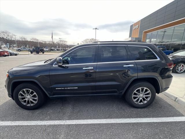 used 2016 Jeep Grand Cherokee car, priced at $15,200