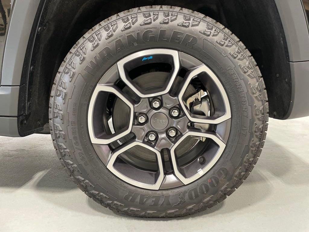 new 2024 Jeep Grand Cherokee 4xe car, priced at $52,500