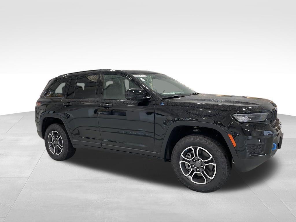 new 2024 Jeep Grand Cherokee 4xe car, priced at $52,500