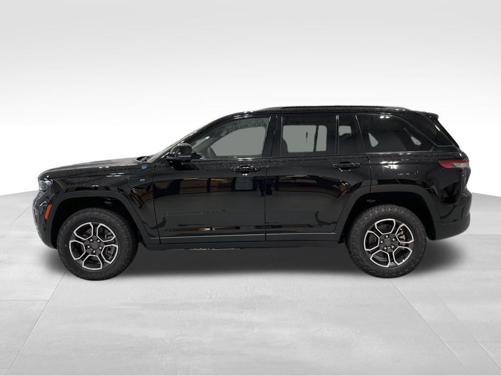 new 2024 Jeep Grand Cherokee 4xe car, priced at $52,500