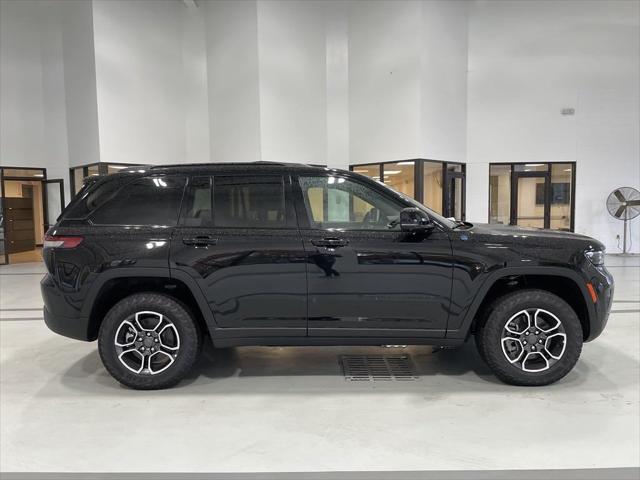 new 2024 Jeep Grand Cherokee 4xe car, priced at $52,900