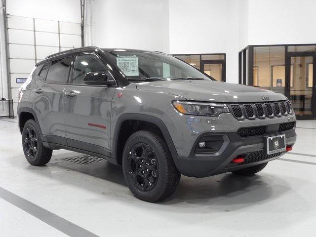 new 2024 Jeep Compass car, priced at $41,373