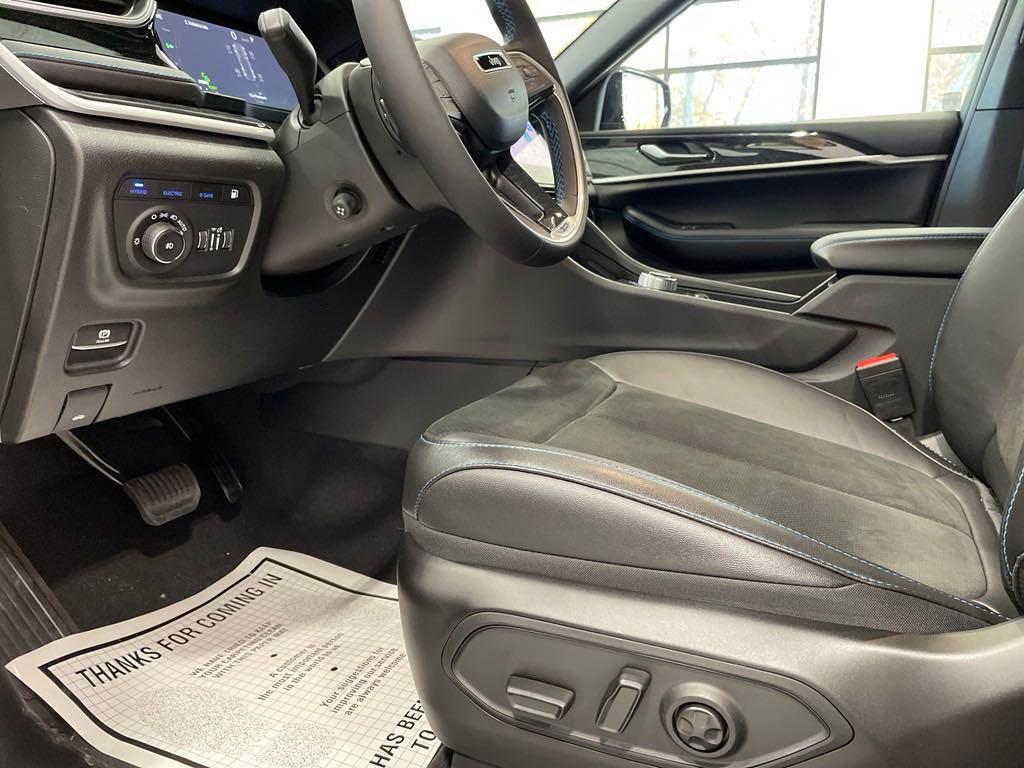 new 2024 Jeep Grand Cherokee 4xe car, priced at $51,500