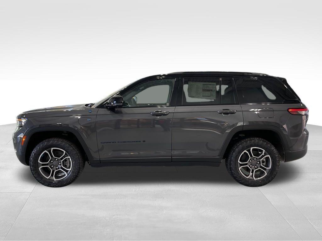 new 2024 Jeep Grand Cherokee 4xe car, priced at $51,500