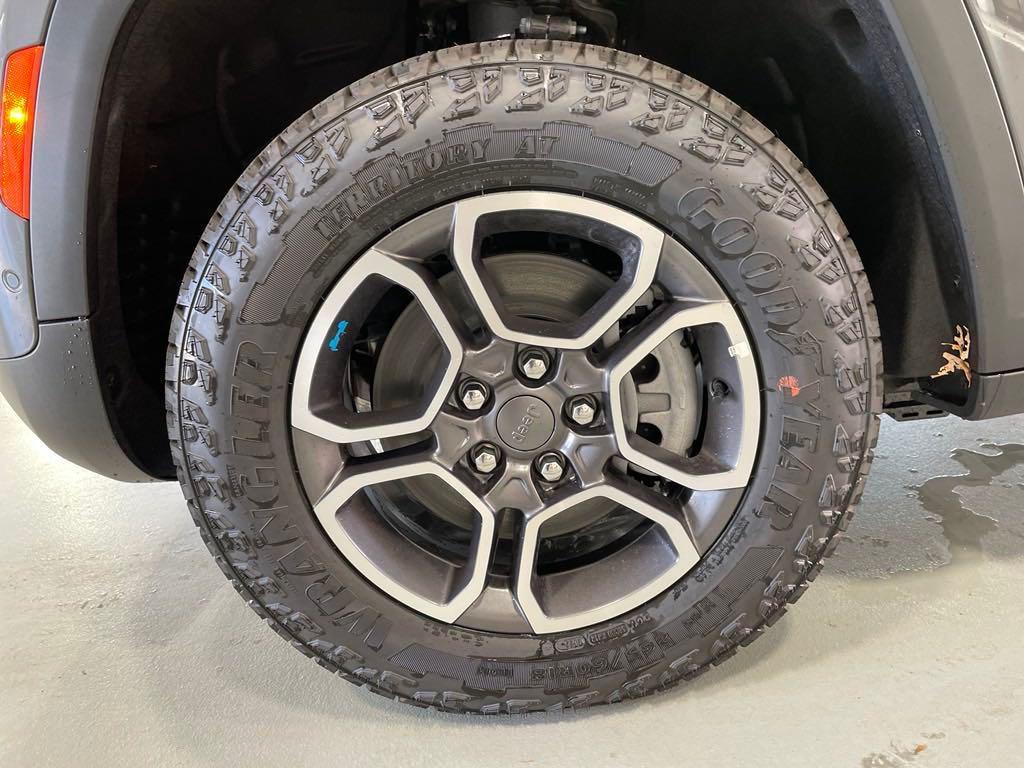 new 2024 Jeep Grand Cherokee 4xe car, priced at $51,500