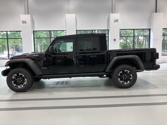 new 2024 Jeep Gladiator car, priced at $47,900